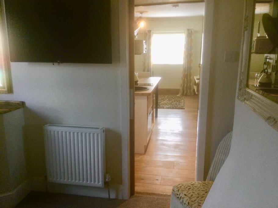 Henwick House Beautiful Flat,Private Parking, Short Walk To Town Ludlow Exterior foto